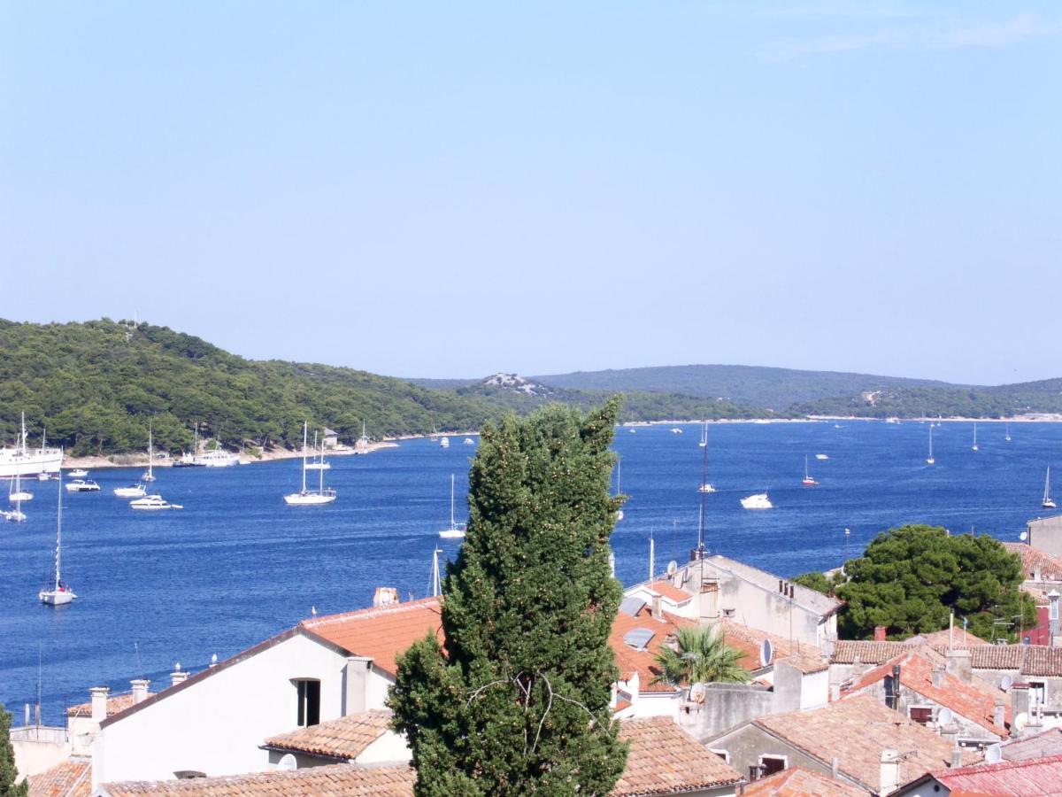 Apartments Mirakul Mali Lošinj Eksteriør billede